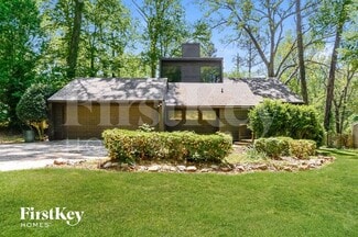 5309 Golfcrest Cir, Stone Mountain, GA 30088