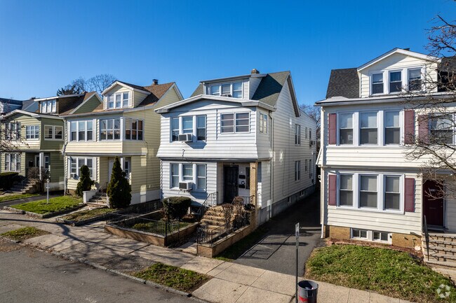 Homes in Fairview are spaced close together.