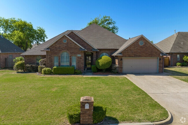 Brick Pillar Mailboxes are a common site in Lakeridge Run