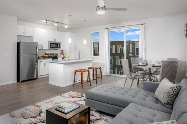 Center West, Baltimore, MD 21223 - photo 5