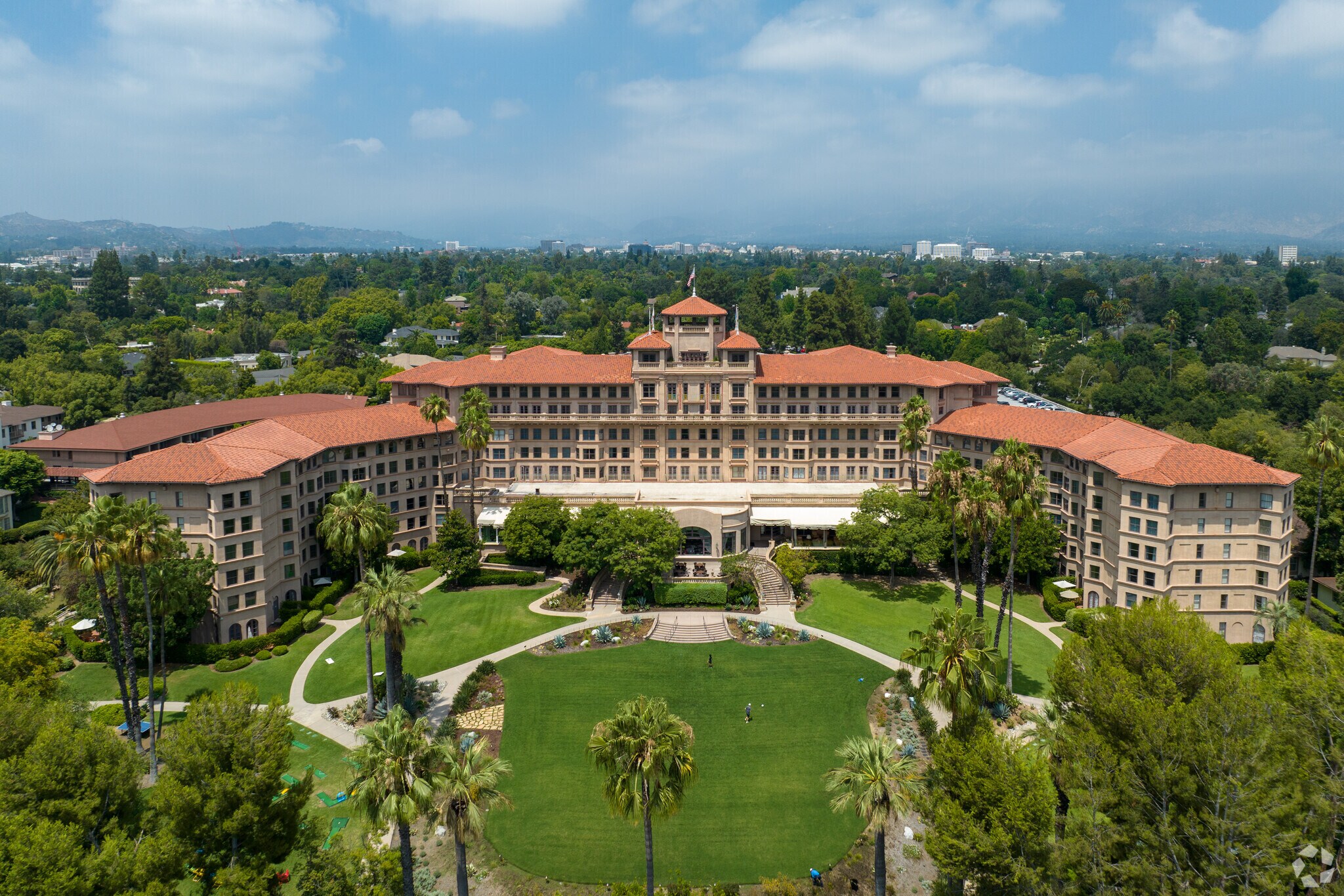 Be sure to visit the beautiful The Langham in the Oak Knoll region of Pasadena, Ca.