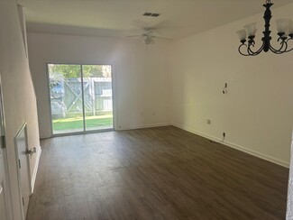 4122 SW 15th Place, Gainesville, FL 32607