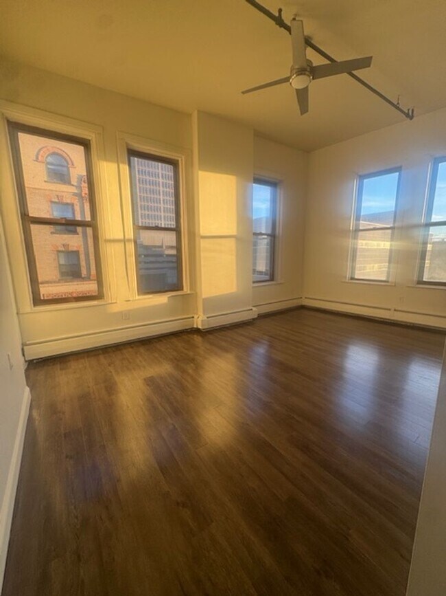 SilverBrick Lofts, Springfield, MA 01103 - photo 4