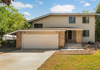 13313 Lakeview Dr, Burnsville, MN 55337