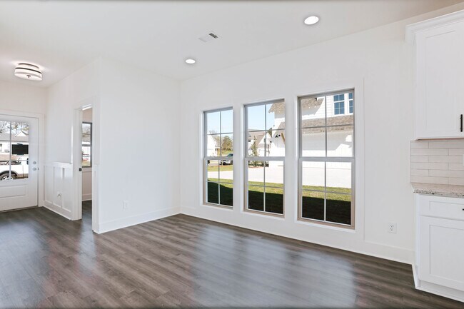 3136 Bottle Way unit 36450388, Auburn, AL 36830 - photo 6