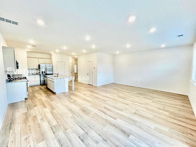 4281 Marsha St, Doraville, GA 30360 - photo 5