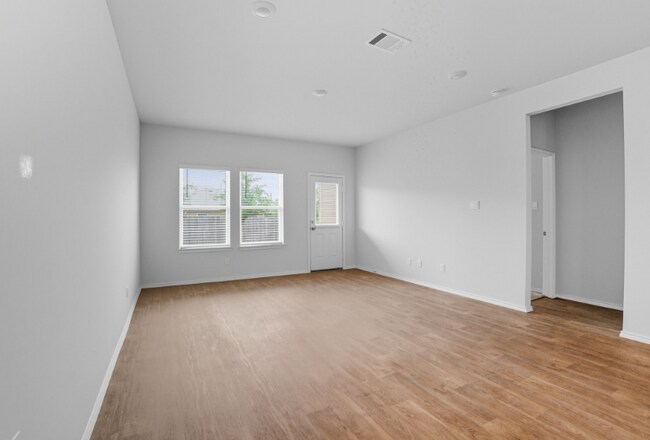 4831 Nueces Path, San Antonio, TX 78253 - photo 5