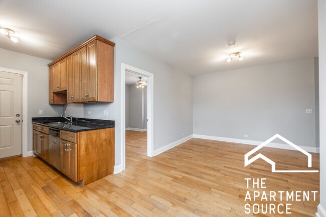 4548 W George St unit 45483, Chicago, IL 60641 - photo 4