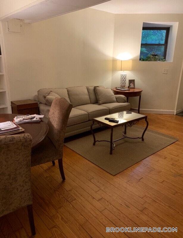 1728 Beacon St unit B, Brookline, MA 02445 - photo 3