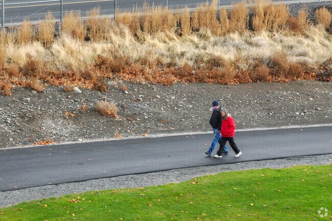 Residents love to get out and enjoy the walking paths in Cascade Valley.