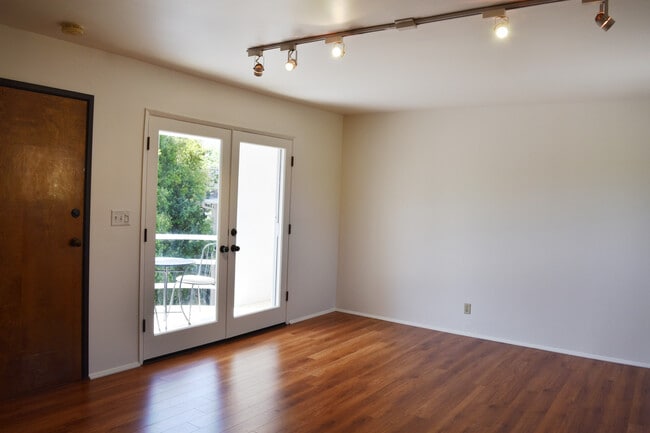 dimmable track lighting