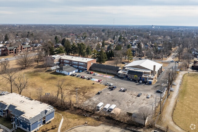 Schlarman Academy has ample parking for teachers students and staff with open spaces.