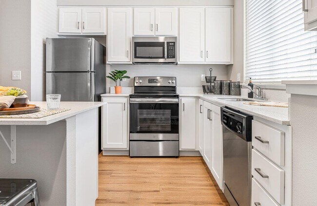 Evergreen Village at Delta Ridge, Eugene, OR 97408 - photo 2