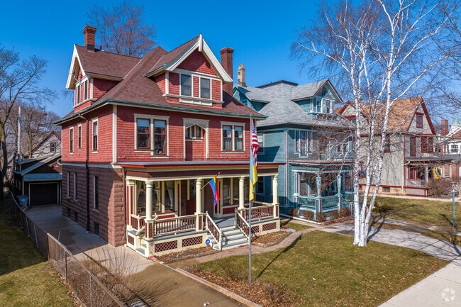 Murray Hill has Beautifully painted Victorian homes.