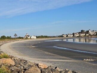 155R Nahant Rd, Nahant, MA 01908