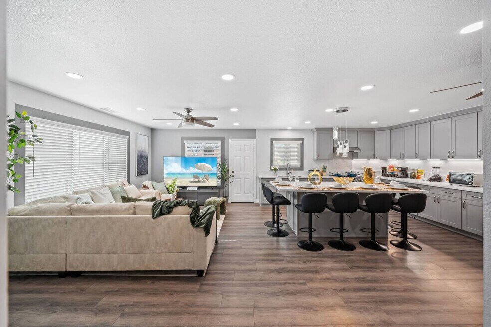 10983 Parkdale Ave unit ID1283139P, San Diego, CA 92126 - photo 1