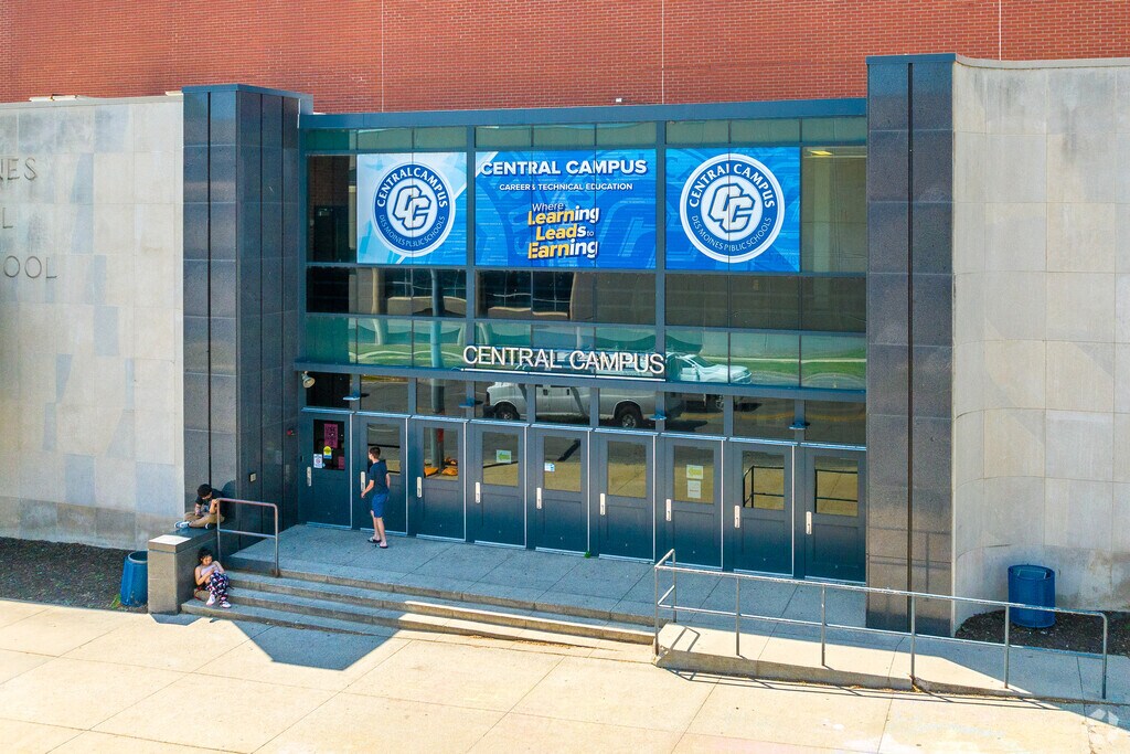 Central Campus has been molding young minds in Haines Park since 1982.