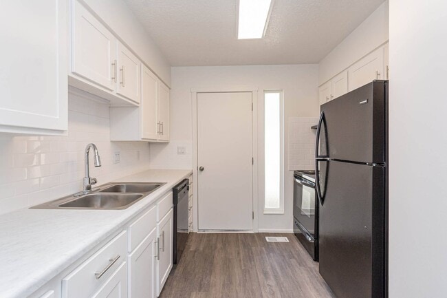 Cadence Apartment Homes, Roy, UT 84067 - photo 7