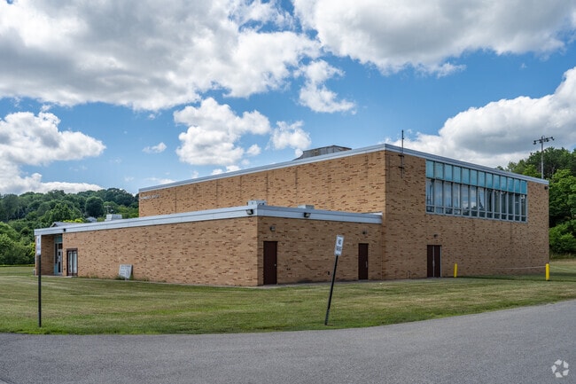 For a rural school Shannock Valley Elementary School scores well among Pennsylvania schools.