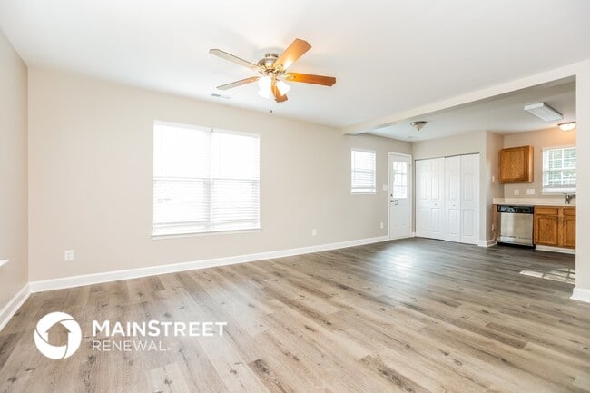 906 Alpha Dr, Durham, NC 27703 - photo 2