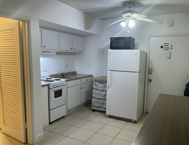 4800 Ocean Beach Blvd unit 102, Cocoa Beach, FL 32931 - photo 4