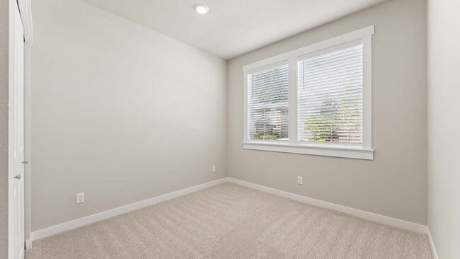 13534 NE 106th Ct, Kirkland, WA 98033 - photo 3