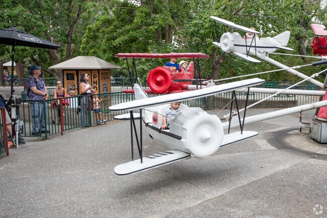 The Oakland Zoo has an amusement Park on its grounds.