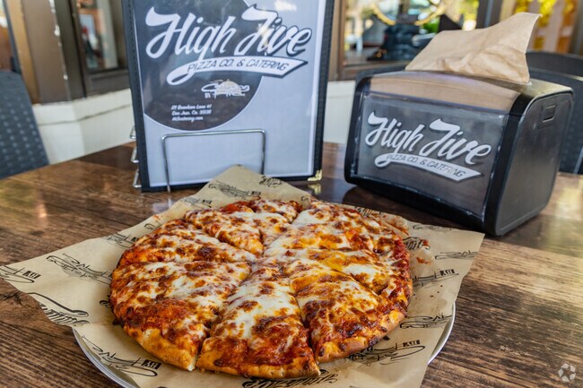Locals rave about the pizza at High Five Pizza.