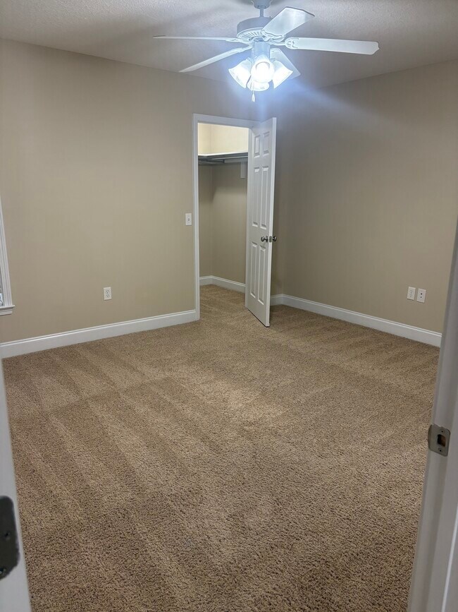 112 Lakeview Commons Dr, Statesboro, GA 30461 - photo 7