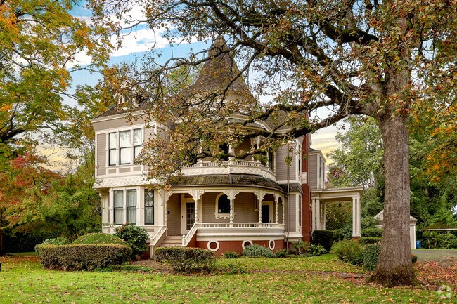 Woodburn residents can visit the Jesse Settlemier House, founder of Woodburn.