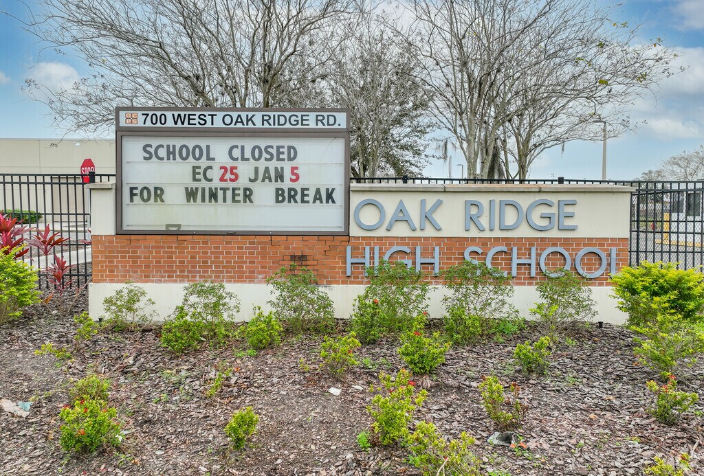 Oak Ridge High School, Rankings & Reviews