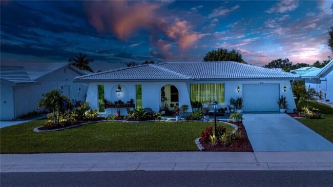 3906 Chinaberry Rd, Bradenton, FL 34208 - photo 2