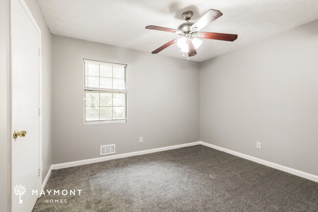 445 Meadowbrook Dr, McDonough, GA 30253 - photo 7