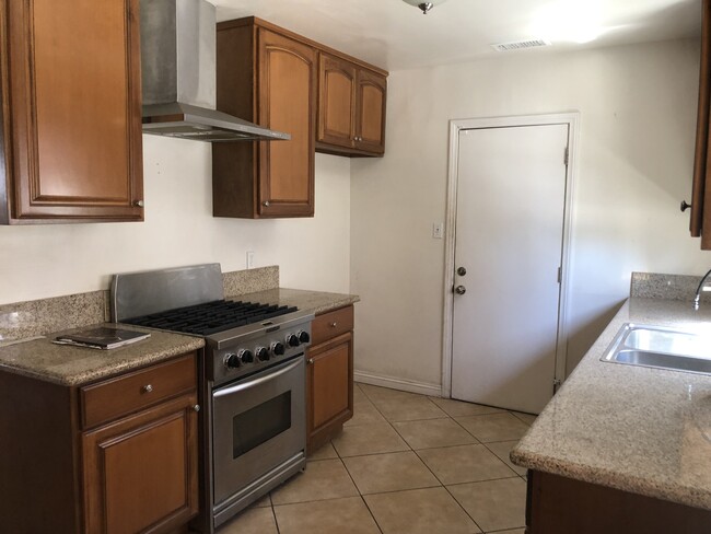 4410 Dawes Ave, Culver City, CA 90230 - photo 6