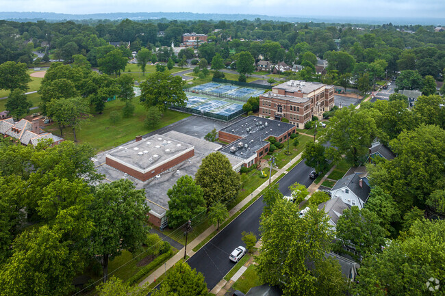 An aerial view of the campus at Brayton School, Summit, NJ.