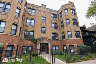 1421 W Hutchinson St Unit M04B, Chicago, IL 60613