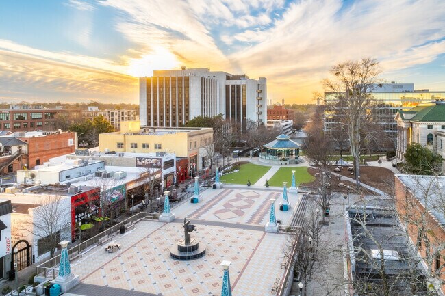 Downtown Decatur is one of Atlanta most popular and unique suburbs.
