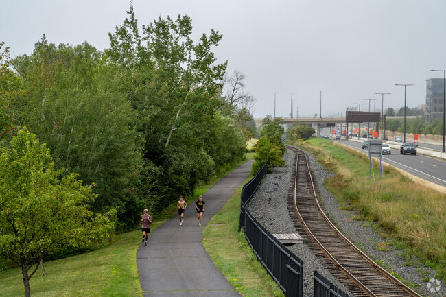 Congdon Park residents can reach downtown Duluth on foot or bike with the Lake Walk.