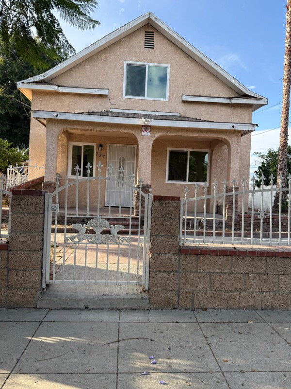 727 E 11th St Unit 1, Pomona, CA 91766