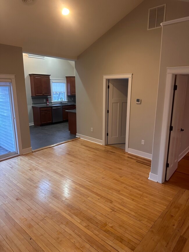135 Maple Ave unit Free Rent until Feb., Saratoga Springs, NY 12866 - photo 2