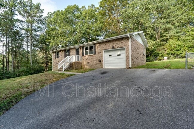 876 Childress Hollow Rd, Chickamauga, GA 30707 - photo 2