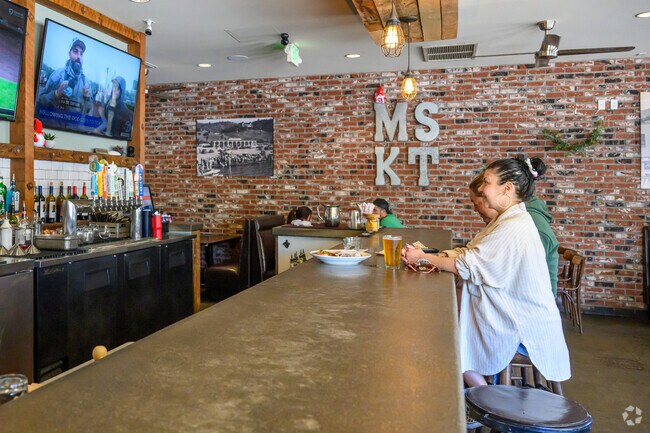 Riverview is close the city's historic downtown where you can sit down for a drink at Main Street Kitchen & Tap.