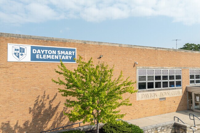 Dayton Smart Elementary School has approximately 81 students.