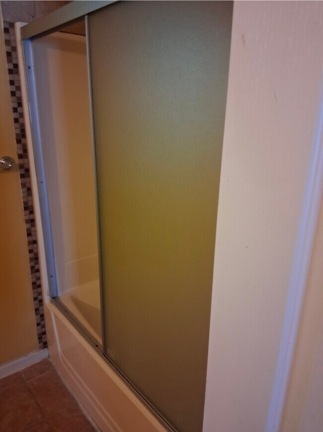 4414 Housworth Dr, Lithonia, GA 30038 - photo 7