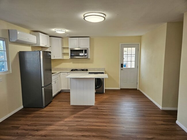 837 Via Juanita, San Marcos, CA 92078 - photo 6