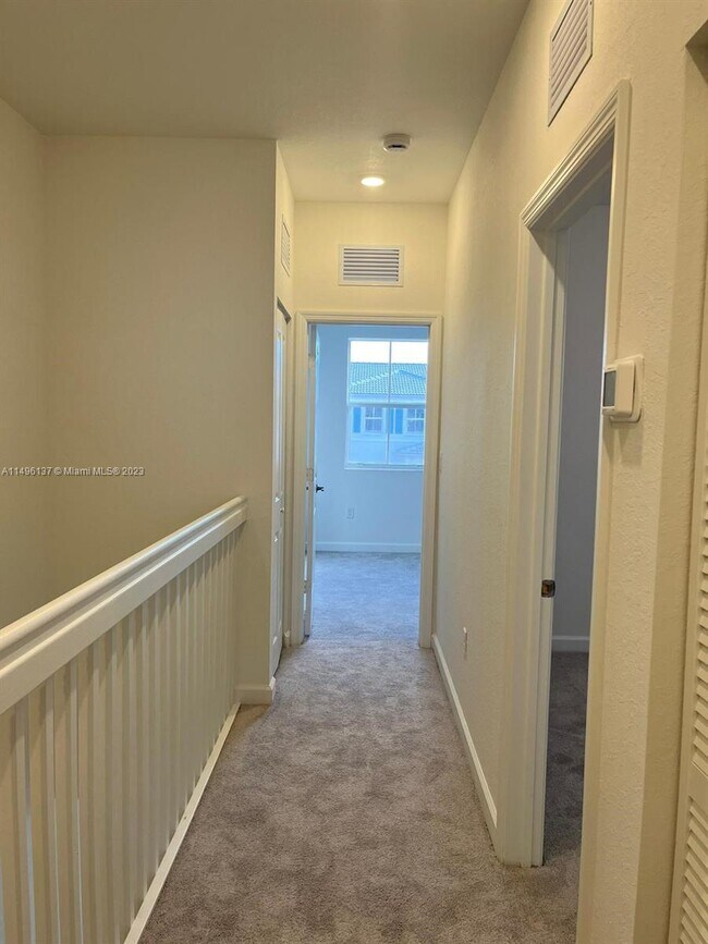 16271 SW 292nd St, Homestead, FL 33033 - photo 4