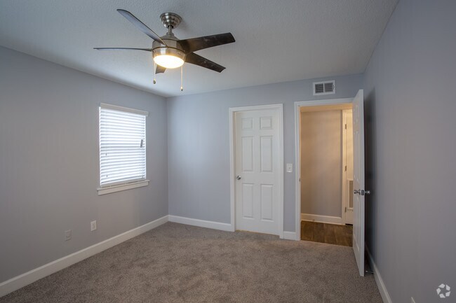 Ashland Commons, Columbia, SC 29210 - photo 5