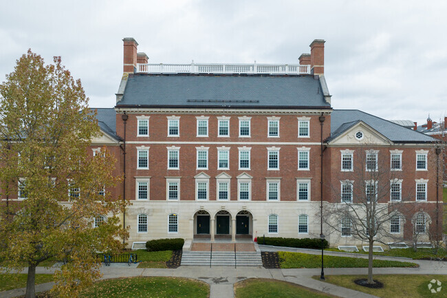 Phillips Exeter Academy, Rankings & Reviews - Homes.com