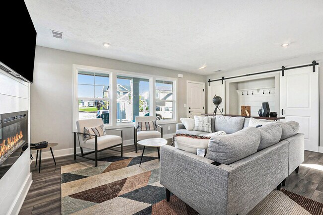 1760 Julienne Ct SW unit 38120761, Byron Center, MI 49315 - photo 7