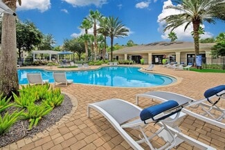 11701 Palm Lake Dr, Jacksonville, FL 32218